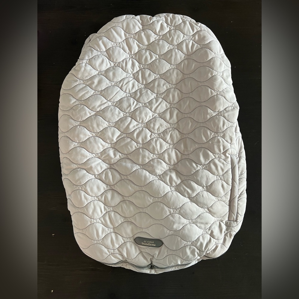 JJ Cole Infant Bundleme for Car seat